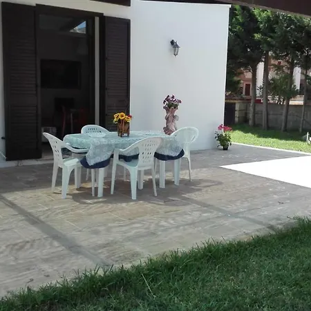Apartment Casa Vacanze A Due Passi Dal Mare Pizzo (Salento)