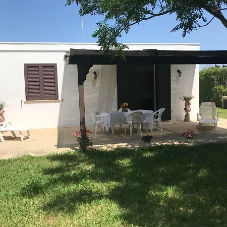 Casa Vacanze A Due Passi Dal Mare * Pizzo (Salento)