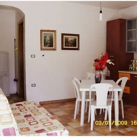 Casa Vacanze A Due Passi Dal Mare Apartment *